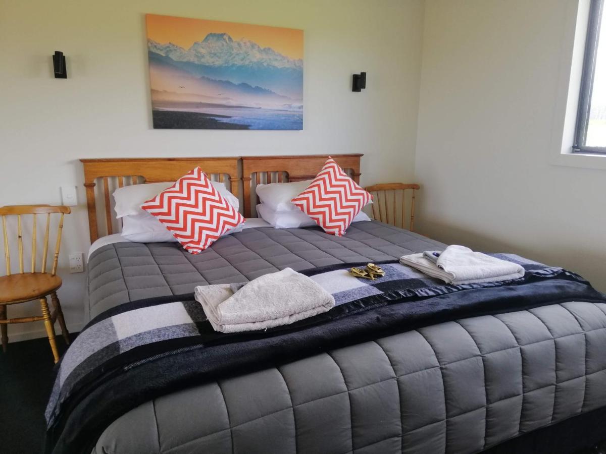 Scenic Waterways Retreat Bed & Breakfast Hokitika Exterior photo